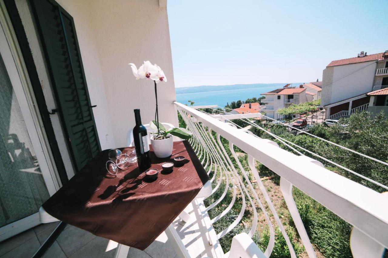 Villa Brigita 奥米什 外观 照片