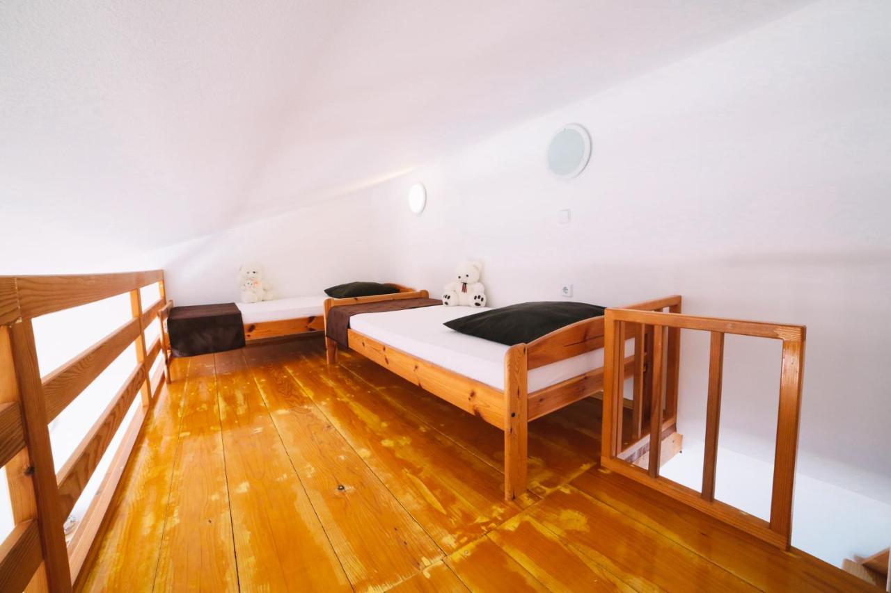 Villa Brigita 奥米什 外观 照片
