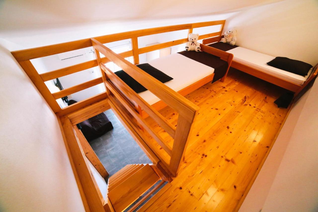 Villa Brigita 奥米什 外观 照片
