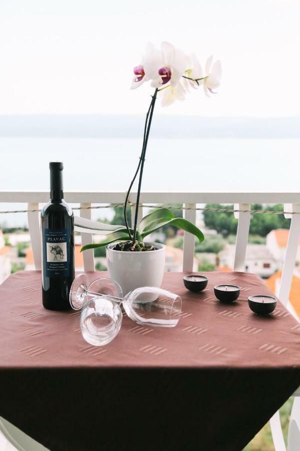 Villa Brigita 奥米什 外观 照片